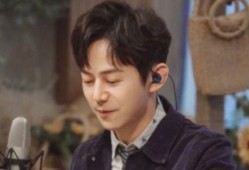 何炅爆料商家视频播放,揭秘商家视频播放背后的秘密